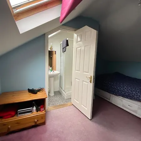 Remarkable 2-bed In Kerry Lisselton